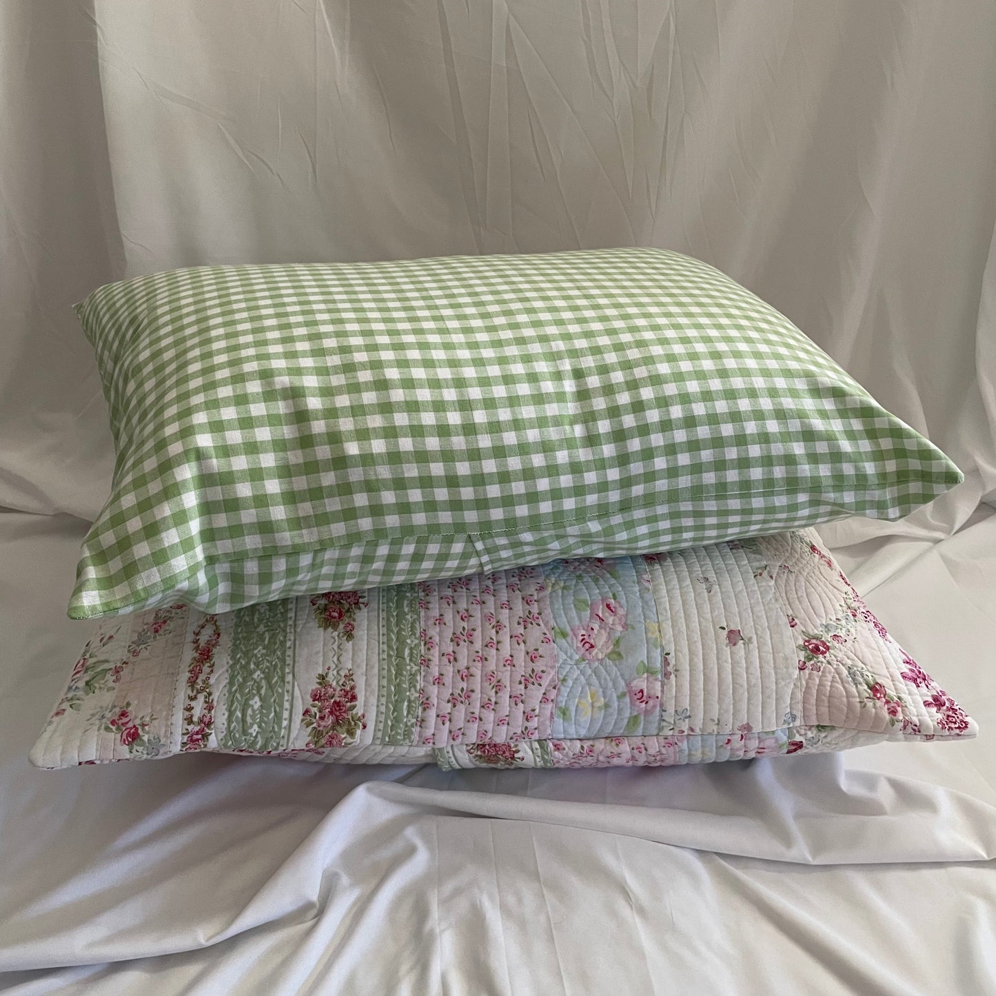 Exodus Pillowcase - Standard Size Pillowcase Sewing Guide