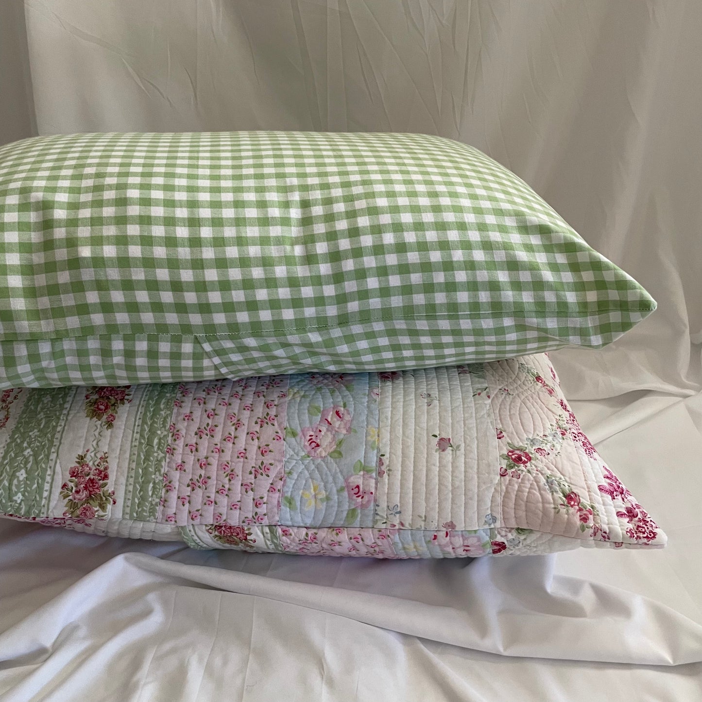 Exodus Pillowcase - Standard Size Pillowcase Sewing Guide